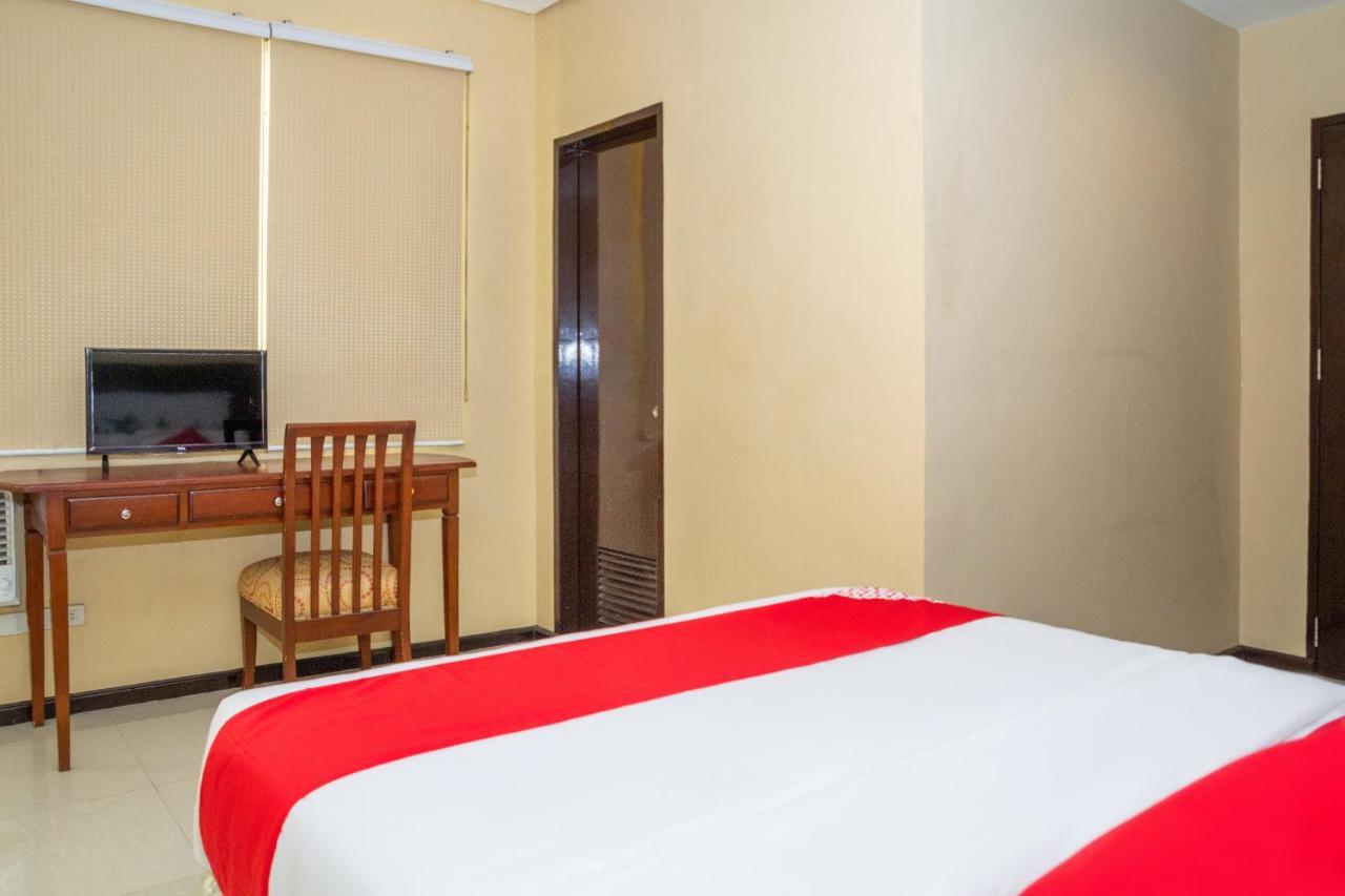 Oyo 133 Jazzy James Country Hotel 2 Davao Stadt Exterior foto