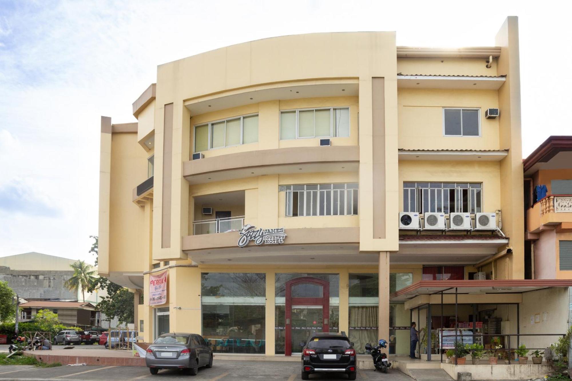 Oyo 133 Jazzy James Country Hotel 2 Davao Stadt Exterior foto